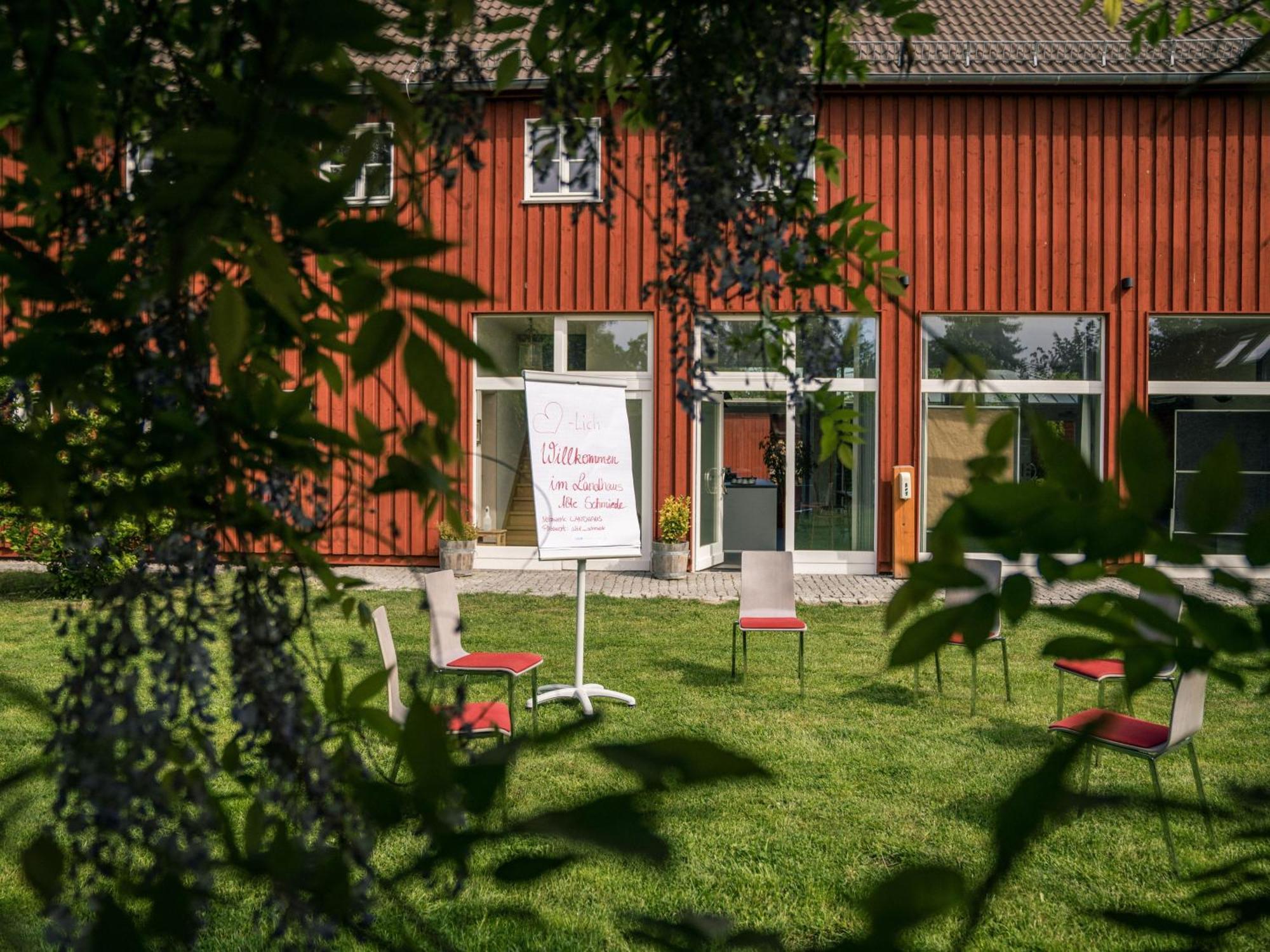 Landhaus Alte Schmiede Niemegk  Экстерьер фото